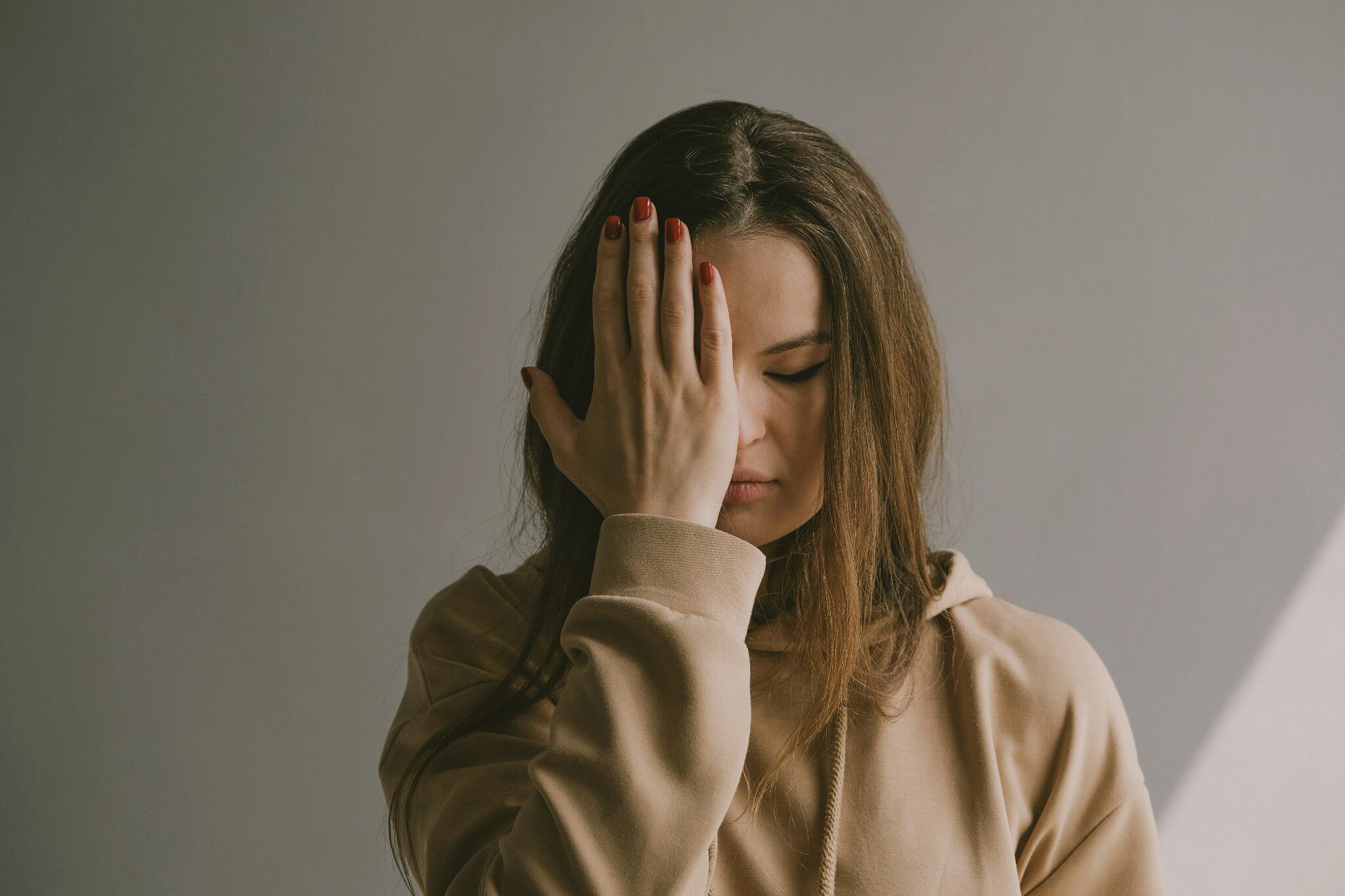 What Causes Anxiety? Why Your Brain Won't Stop Worrying